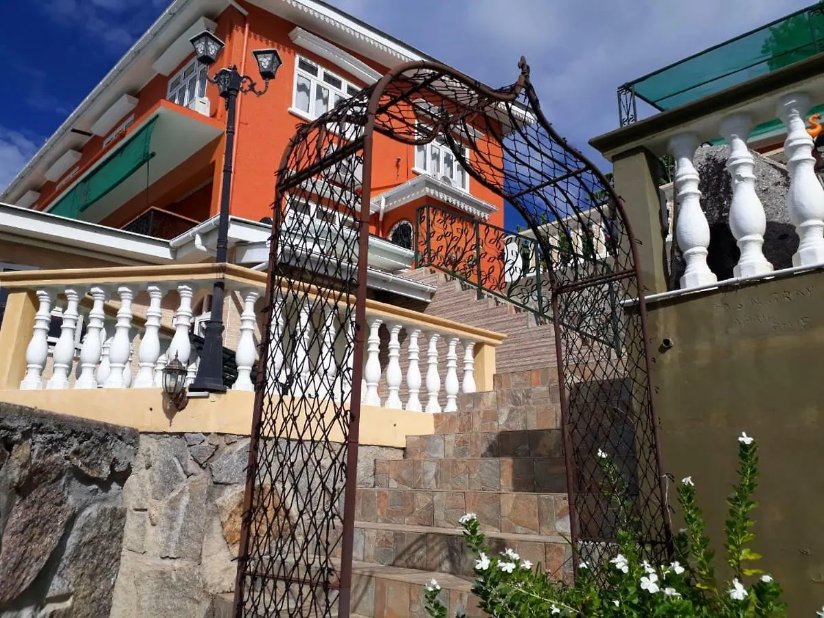 شقة Hibiscus House Seychelles Self Catering فيكتوريا سيشيل